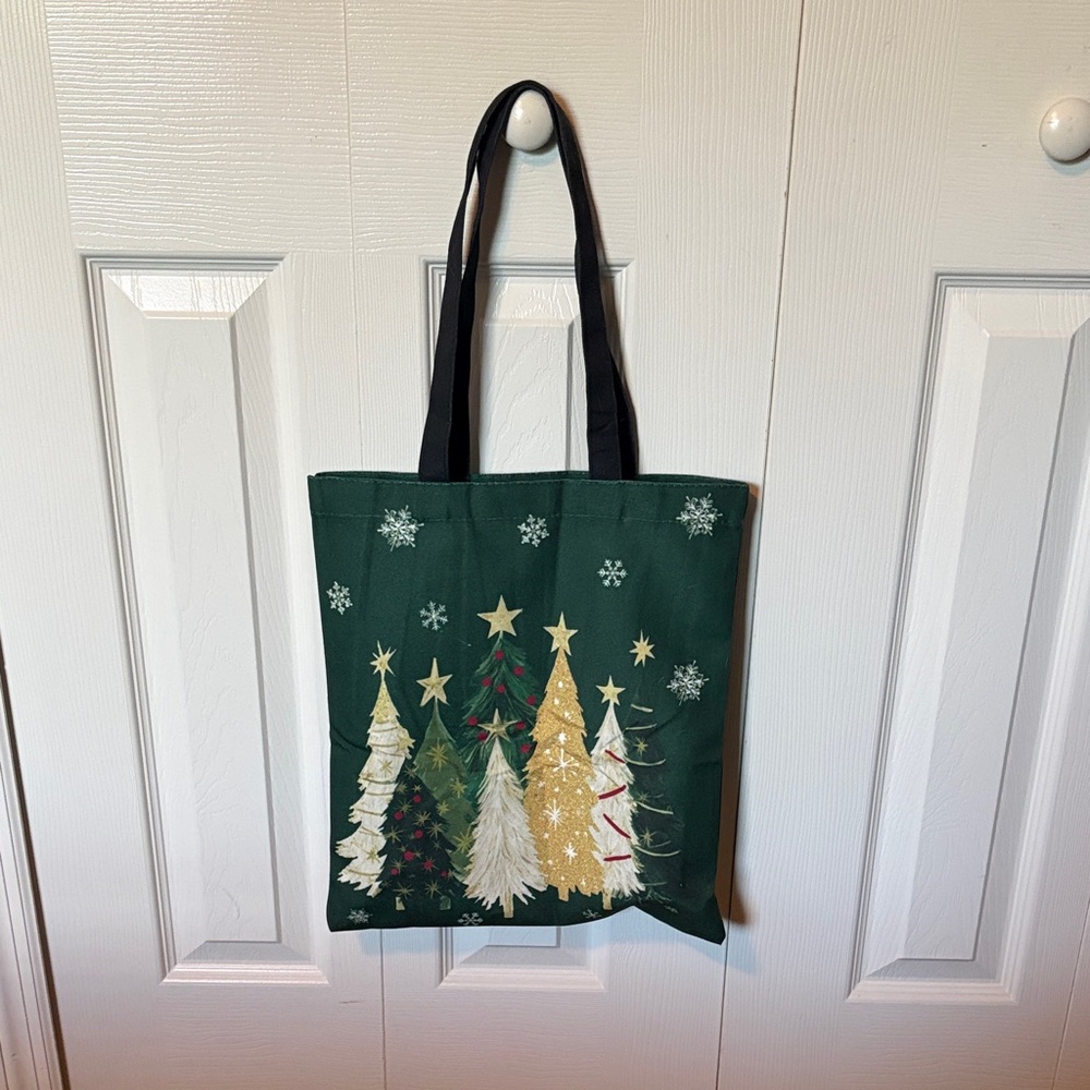 Festive Green Tote Bag with Christmas Tree Design